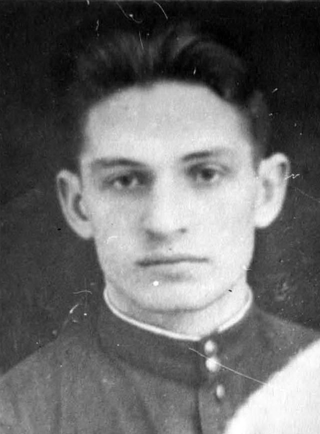 Кучин Иван С пулемётчик 100 гв сп 1942 г Кучин Иван